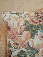 Декоративный гобеленовый чехол для интерьерной подушки Розарий 38*38