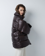 Пуховик двубортный укороченный темный шоколад