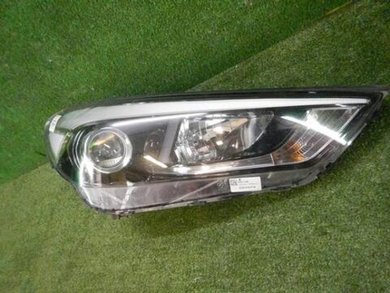 Фара правая Hyundai Tucson 3 (2015-2018) галоген