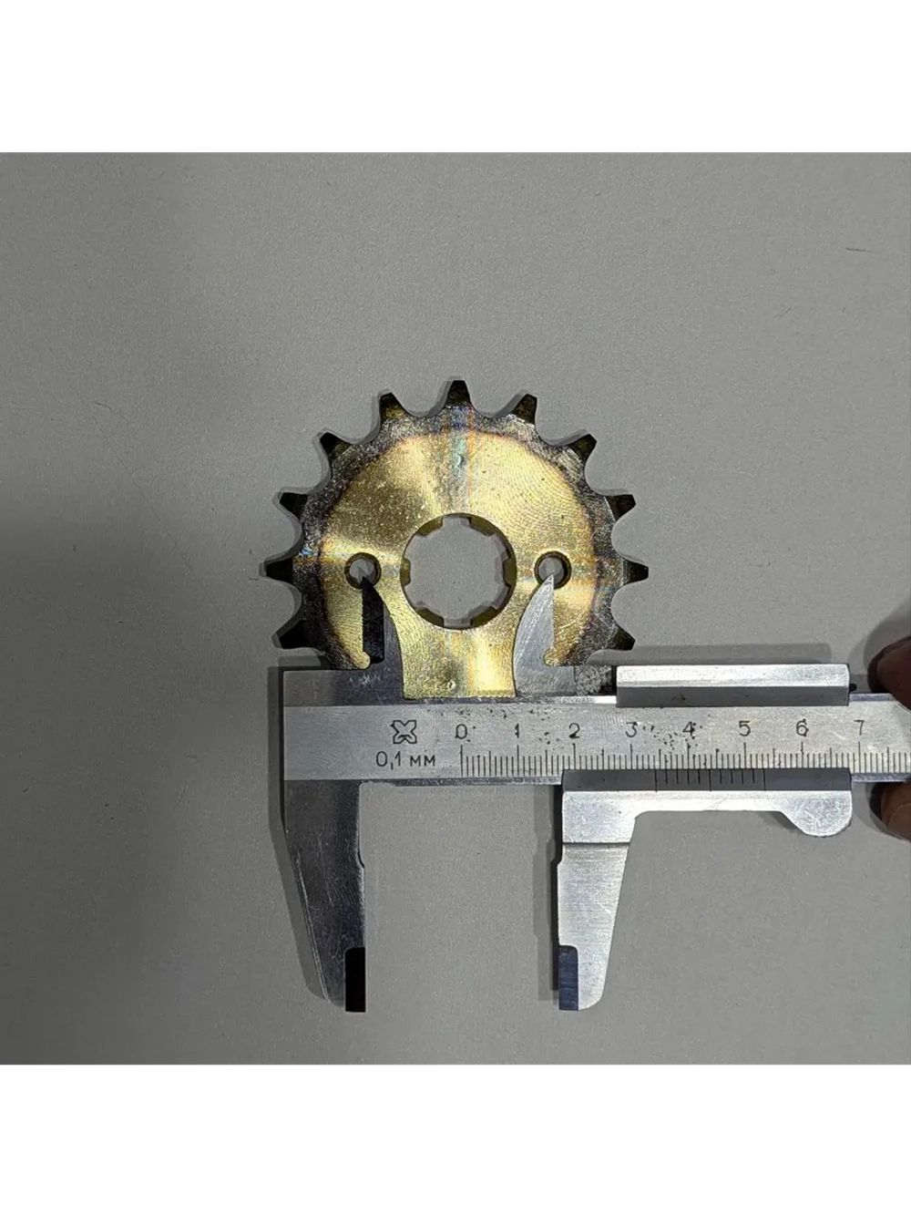 -- Звезда ведущая (428-16) 20мм для питбайка, мопеда