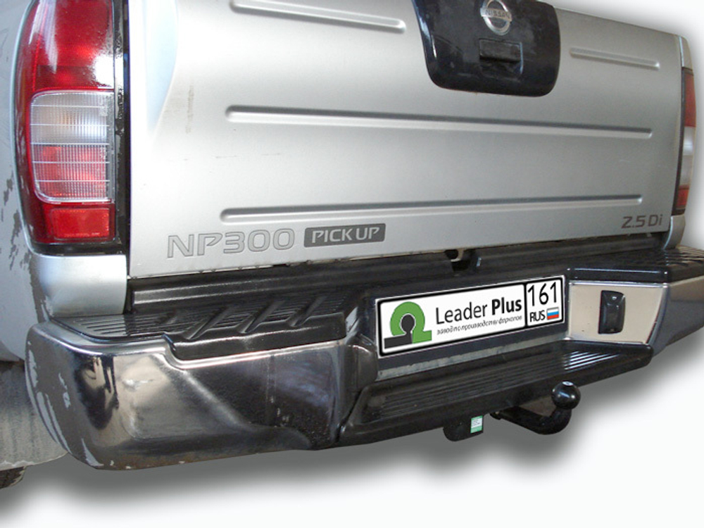 Фаркоп(прицепное) Лидер-Плюс для NISSAN NP 300 (D22A) 2008-...(паспорт и сертификат в комплекте)(без электрики)N113-A