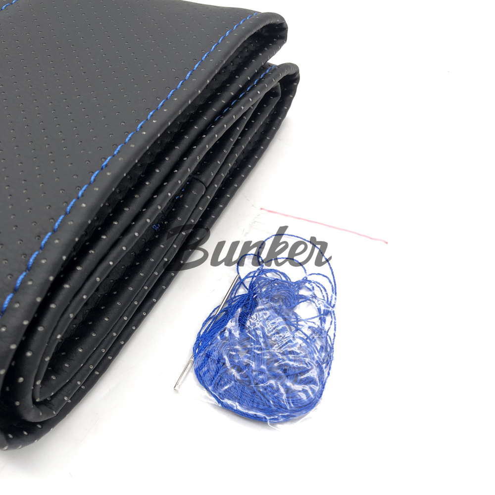 Оплетка рулевого колеса экокожа перфорация (Синяя шнуровка) VSALONE