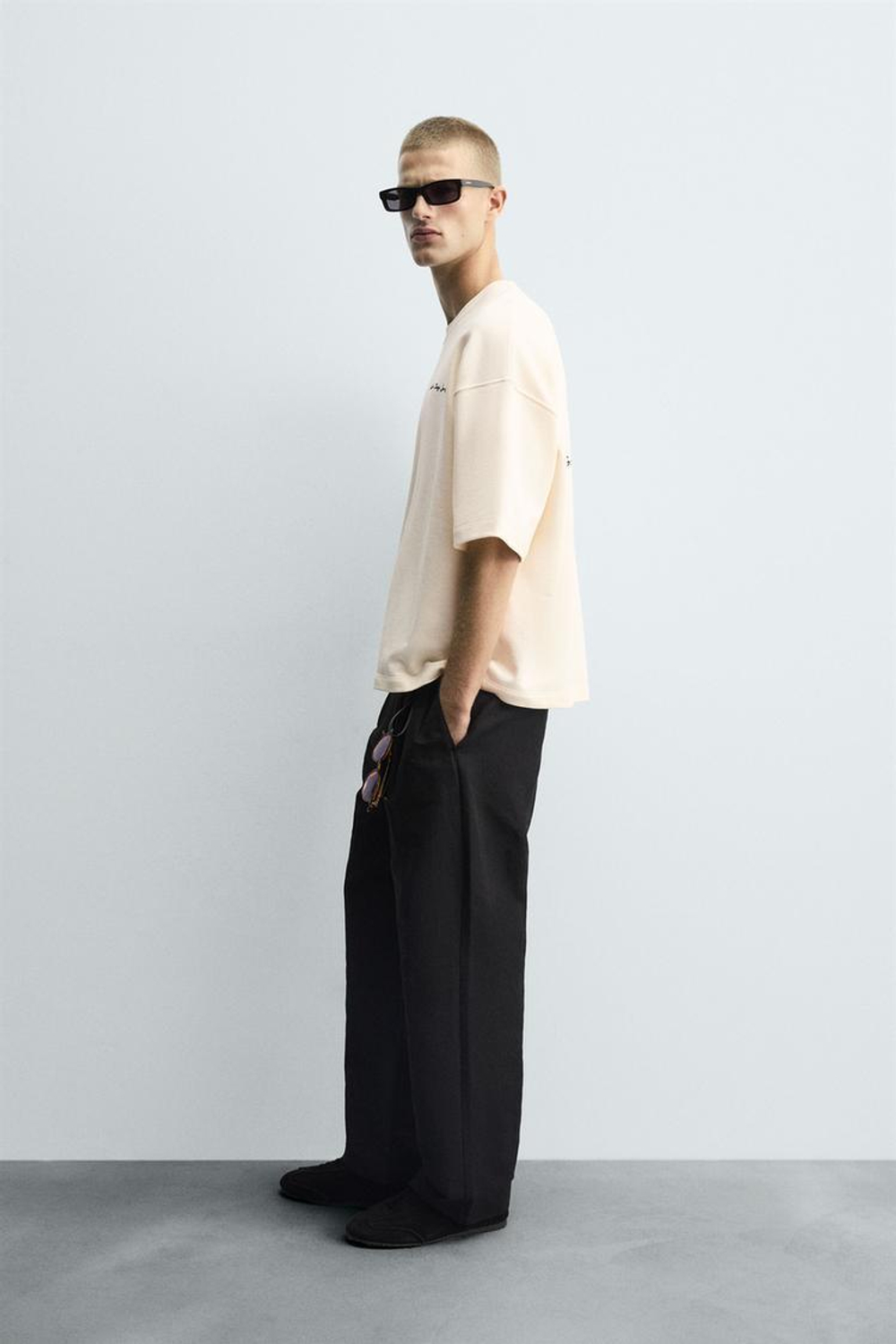 ZARA ТОЛСТОВКА С НАШИВКОЙ HAMACAS, ЖЕЛТОВАТО-БЕЛЫЙ