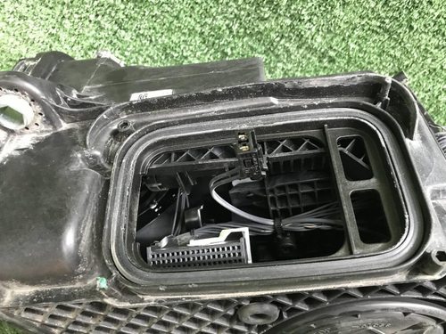 Фара правая Mercedes GLC X253 19-22 Multibeam LED