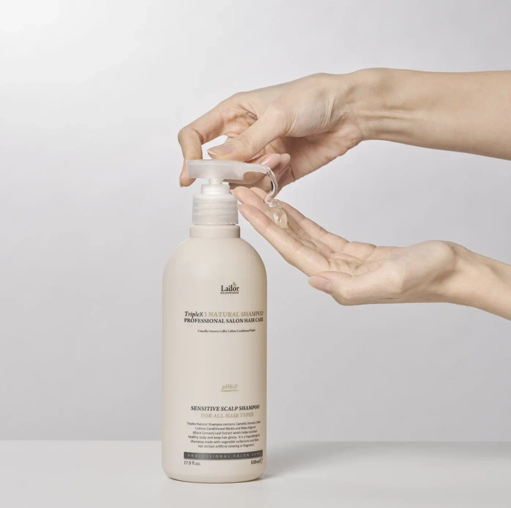 Бессульфатный органический шампунь с эфирными маслами Lador Triplex Natural Shampoo