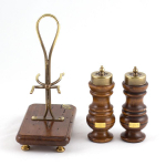 Солонка и перечница