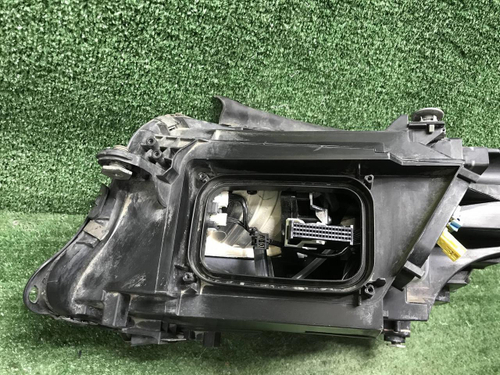 Фара правая Mercedes S W222 (2013-2017) LED
