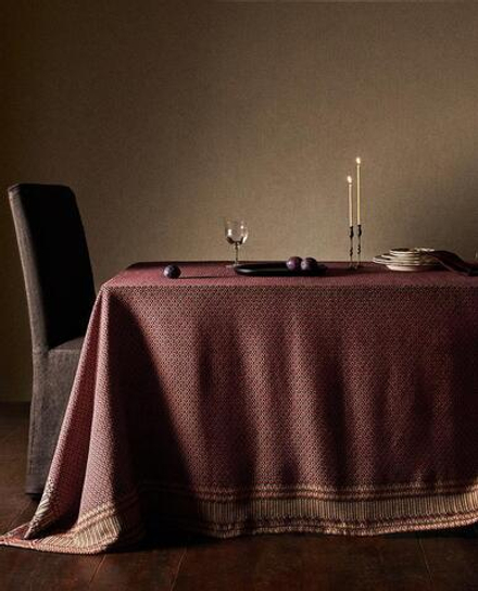 ZARA HOME ХЛОПКОВАЯ СКАТЕРТЬ С КОНТРАСТНЫМ УЗОРОМ, КРАСНЫЙ