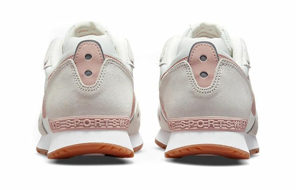 Кроссовки Nike Venture Runner Wide (Женская размерная сетка)