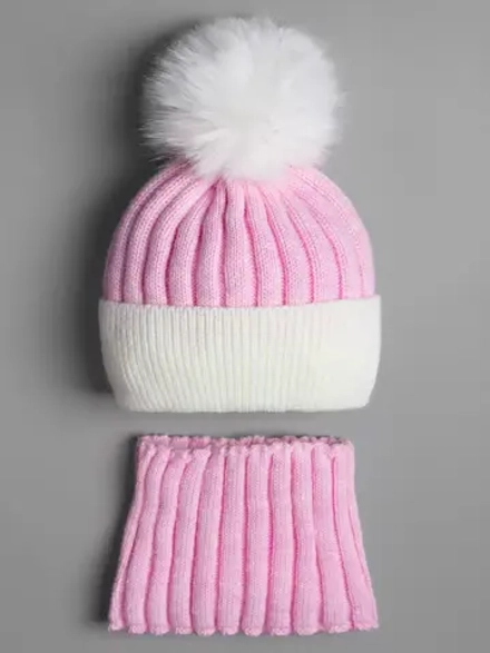 Шапка зимняя для девочки с помпоном и снуд
