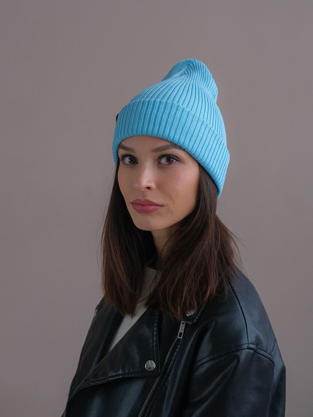 Шапка вязаная весенняя/осенняя МУЛА (Голубой)