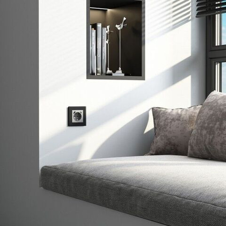 Рамка на 1 пост Senso (черный, стекло soft-touch)