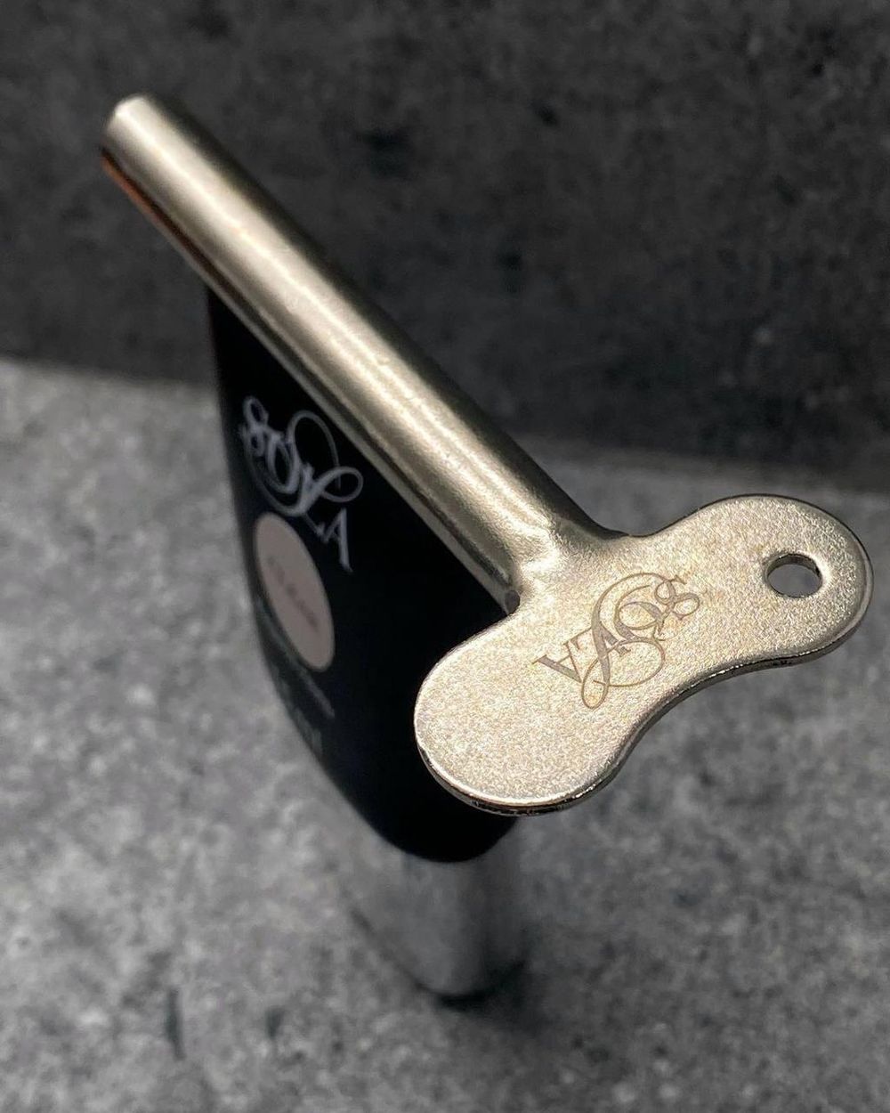 Sola Акрил-гель Vanilla с ключом, 30м