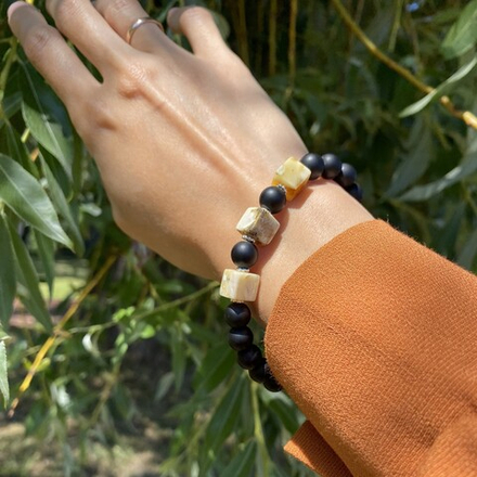 Браслет шунгит+янтарь 6