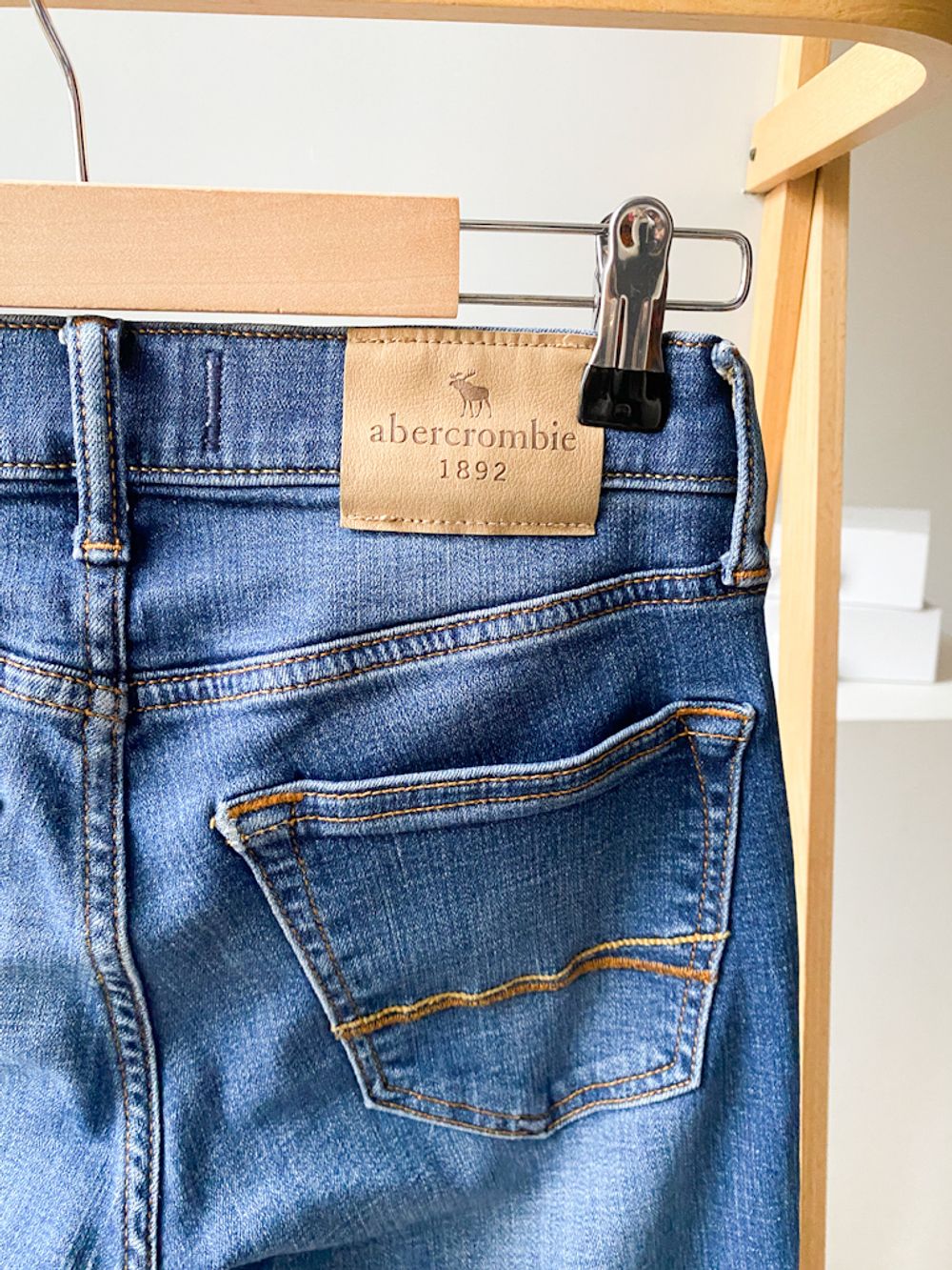 Джинсы Abercrombie, 140