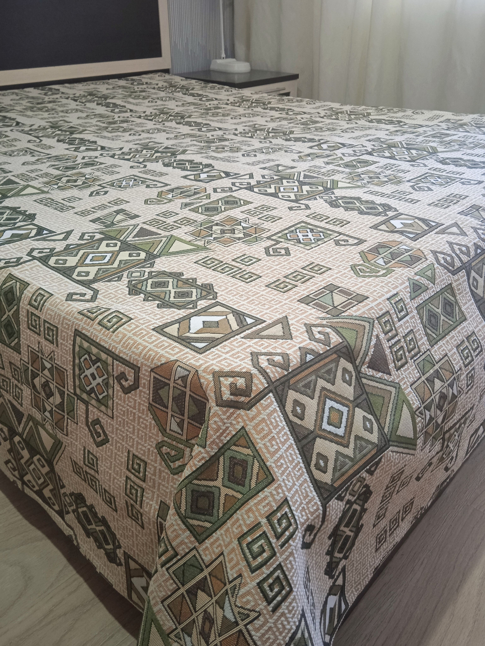 Покрывало гобеленовое Аметист 143-1 евро (240х200)