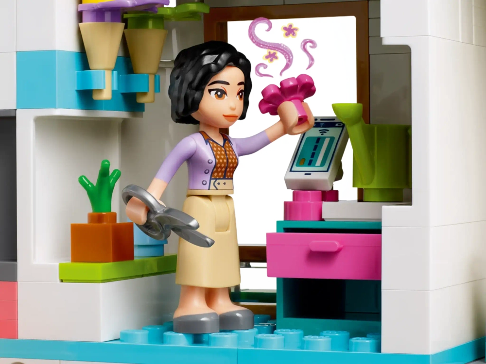 Конструктор LEGO Friends 42604 Торговый центр Хартлейк-Сити