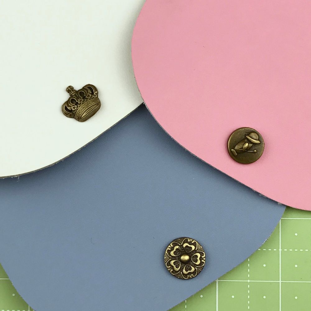 Клапан с декоративной кнопкой. Натуральная кожа. Розовый