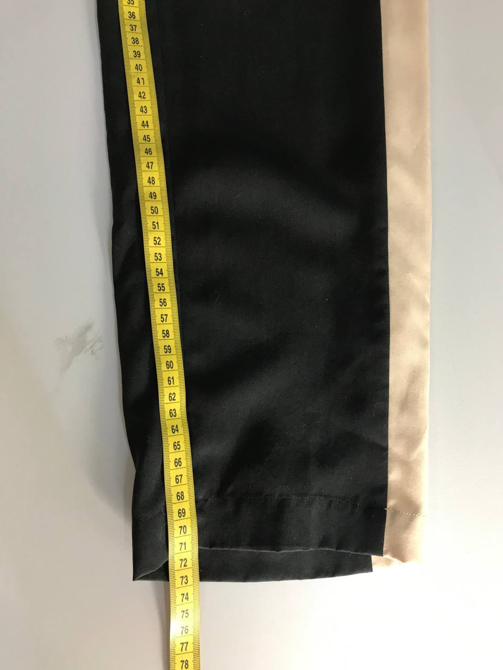 Брюки Parole со светлыми вставками,визуально на 44 размер, новые