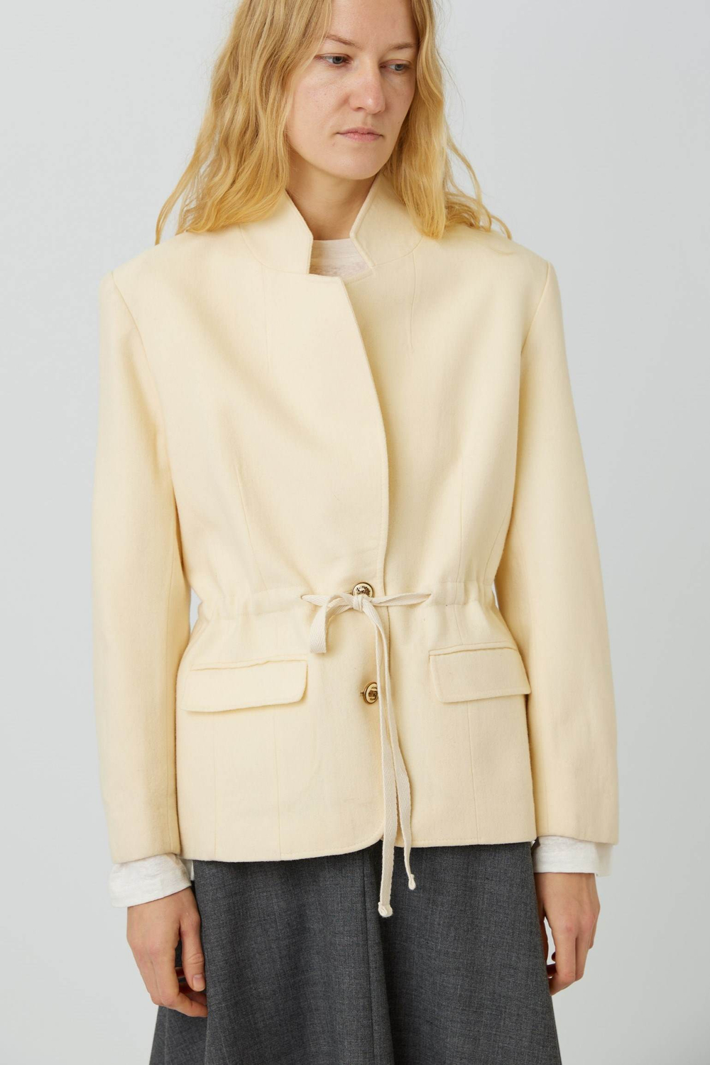 Винтажный жакет из молочной шерсти с кулиской