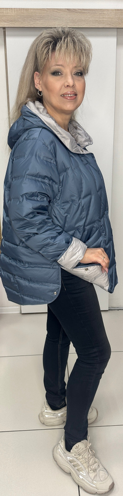 Весенне-осенняя курточка в джинсовом цвете