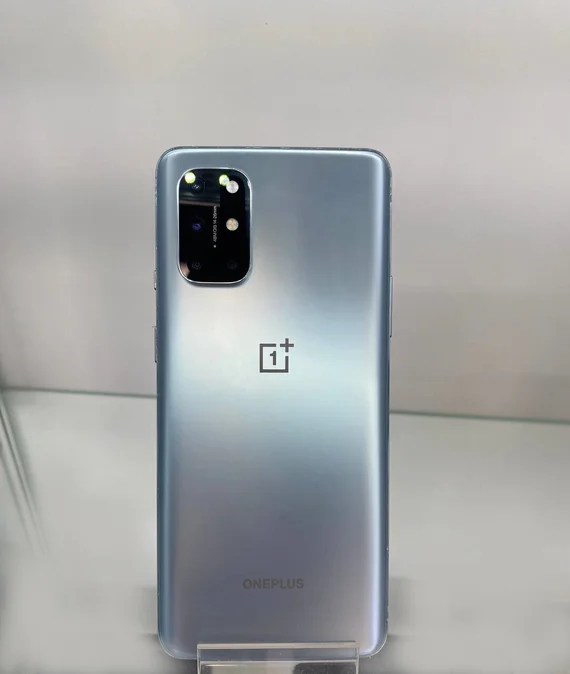 Смартфон OnePlus 8T 12/256GB Lunar Silver Серебристый (Витринный)