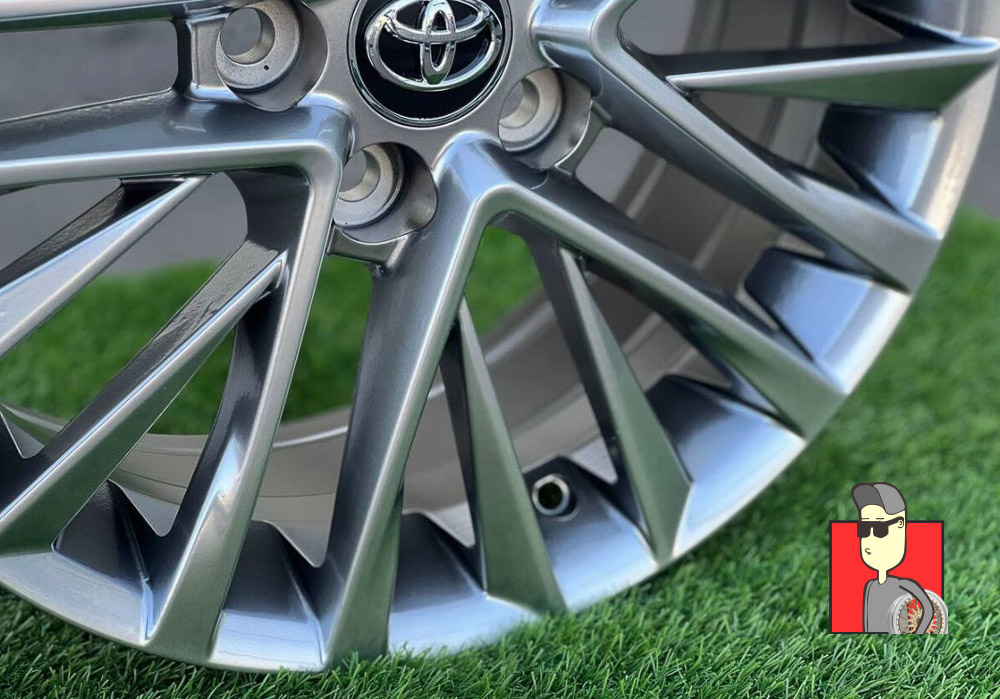 Комплект дисков Toyota Camry 18x7 et45 5x114.3