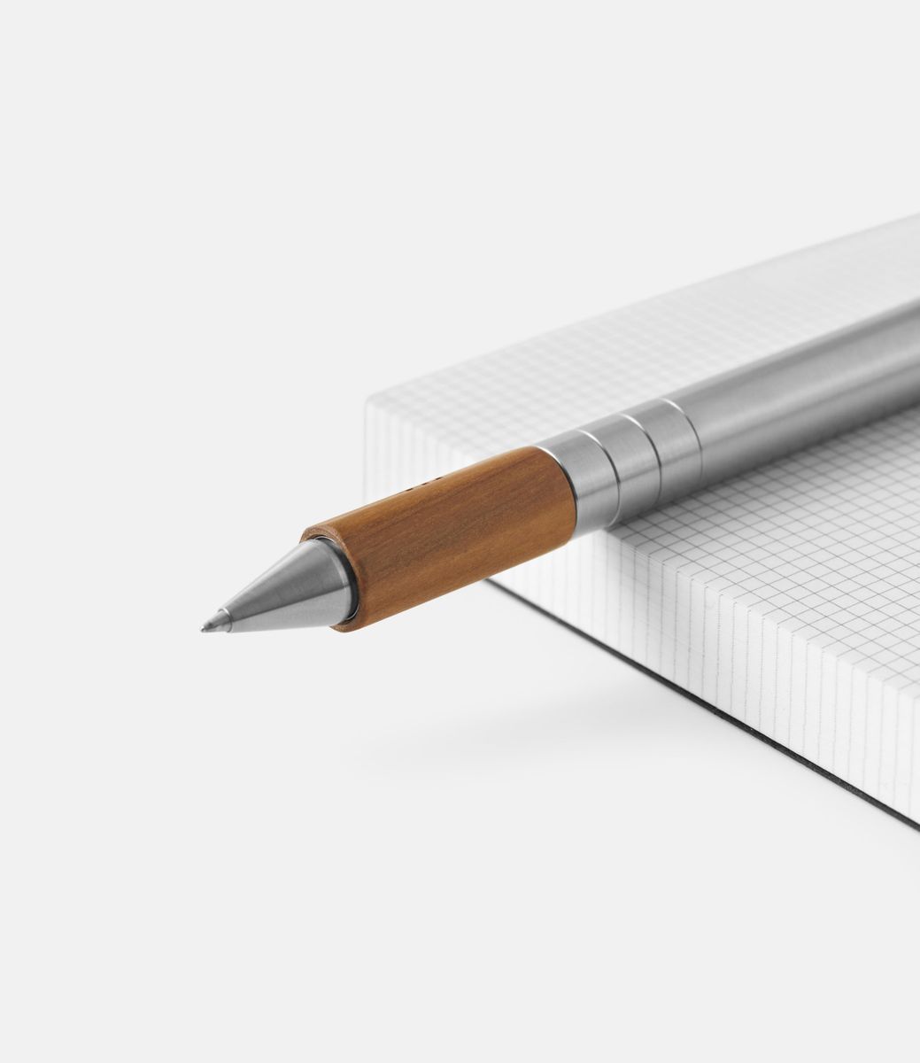 TIJ Pro+ Ball Pen Olive — модульная титановая ручка