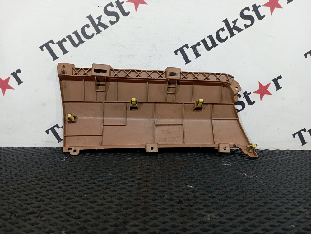 Накладка торпедо 2023г.