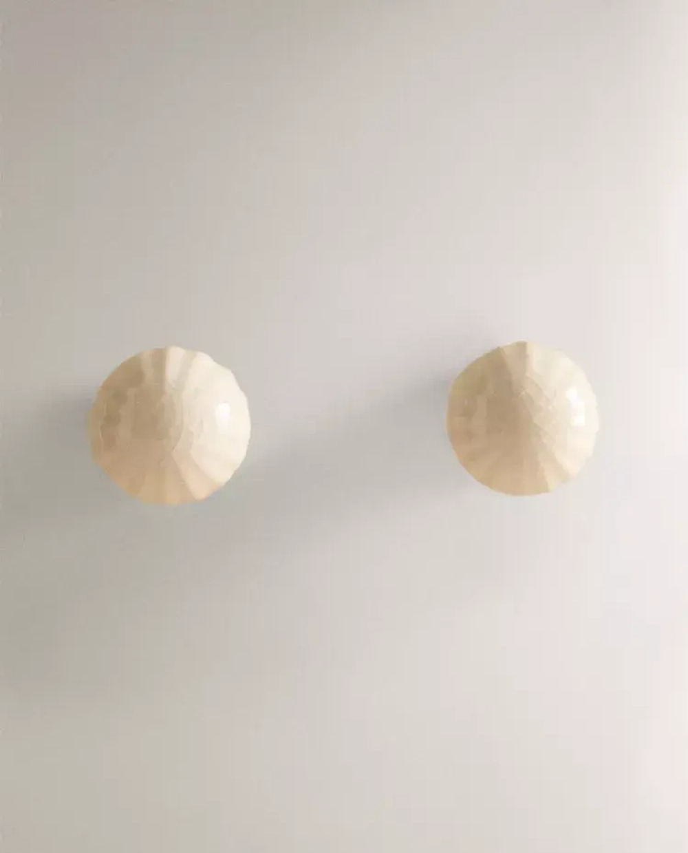 ZARA HOME МЕБЕЛЬНАЯ РУЧКА ИЗ КЕРАМИКИ С ЭФФЕКТОМ КРАКЛЕ (НАБОР ИЗ 2 ШТ.), БЕЛЫЙ