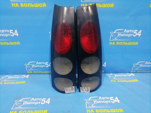 Стоп левый TOYOTA RAUM 2002