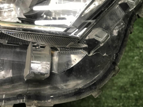 Фара правая Toyota RAV4 5 XA50 (18-нв) LED