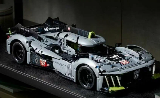 Конструктор peugeot 9x8 1775 деталей