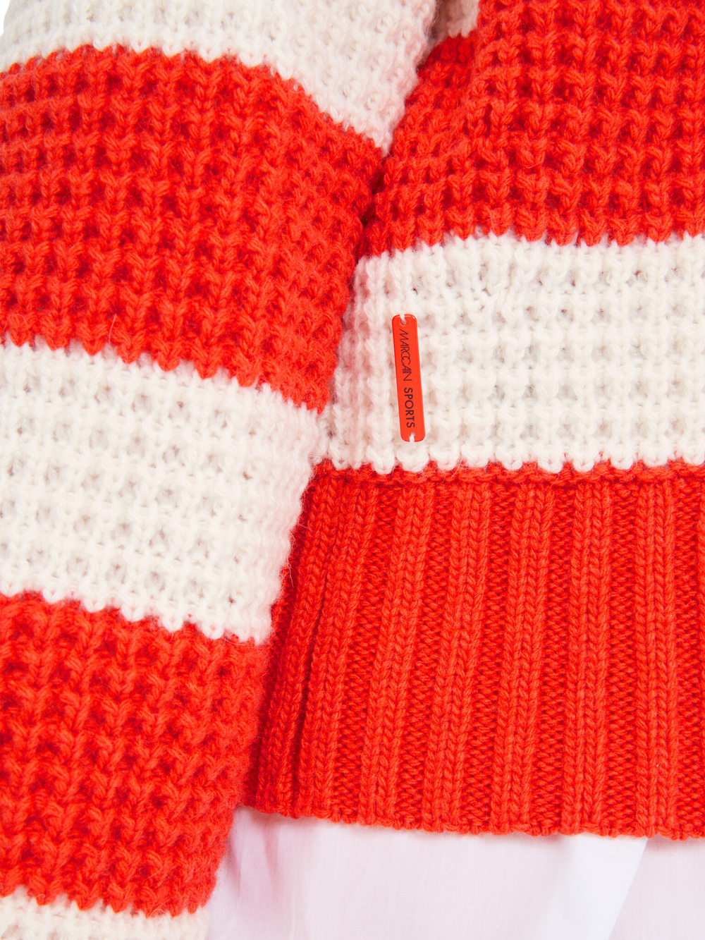 Джемпер из шерсти (Knitted in Germany)