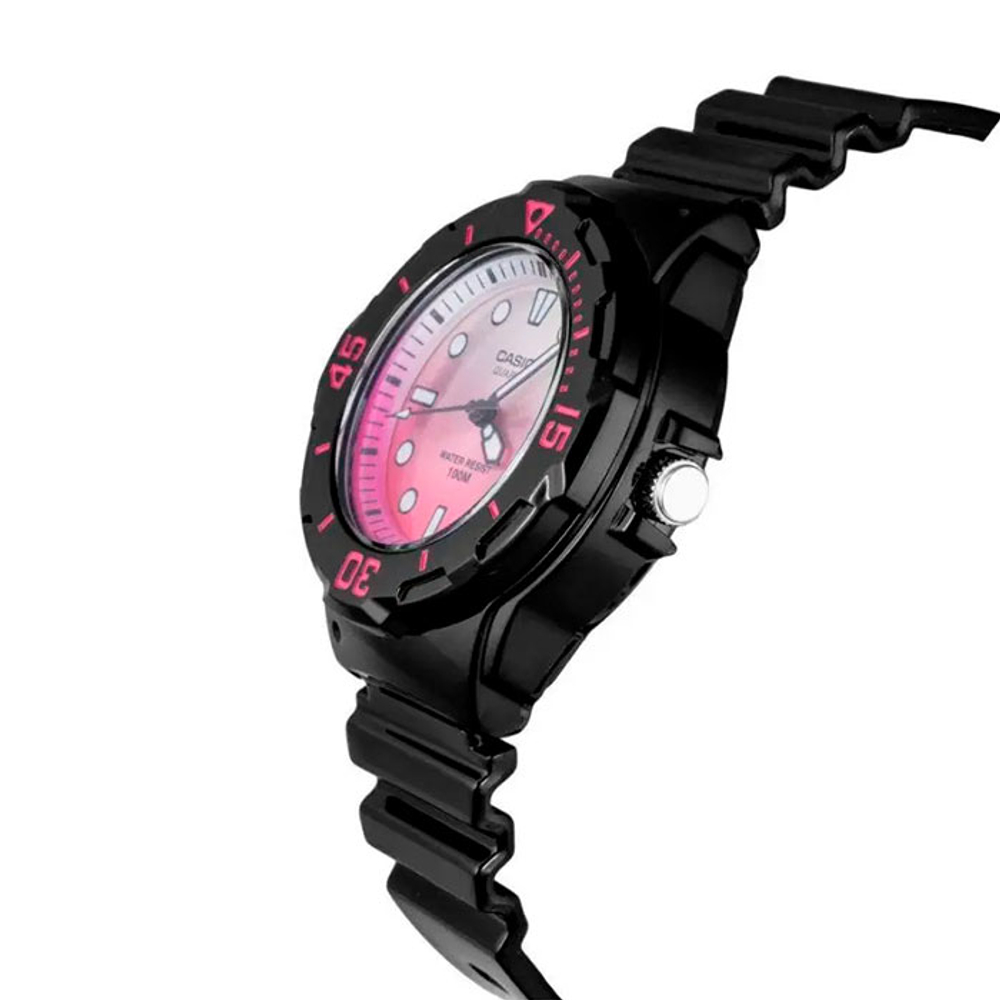 Женские наручные часы Casio Collection LRW-200H-4E