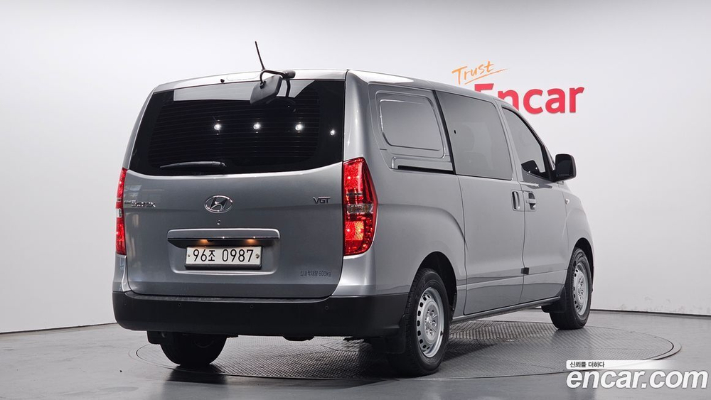 Hyundai The New Grand Starex Van 5인승 (12.2019)