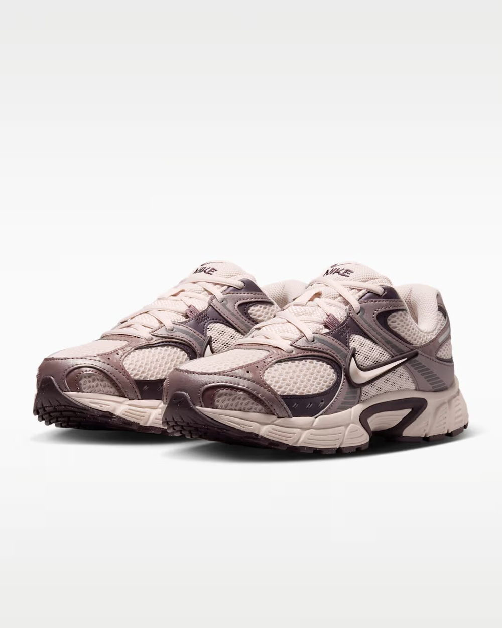 Nike V5 RNR SE Женская обувь - NIKE