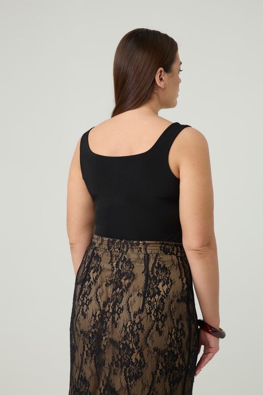 Майка с вырезом каре, черный