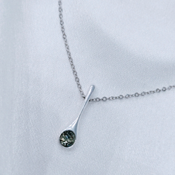 "Клон" подвеска в серебряном покрытии из коллекции "Простейшие" от Jenavi с замком карабин