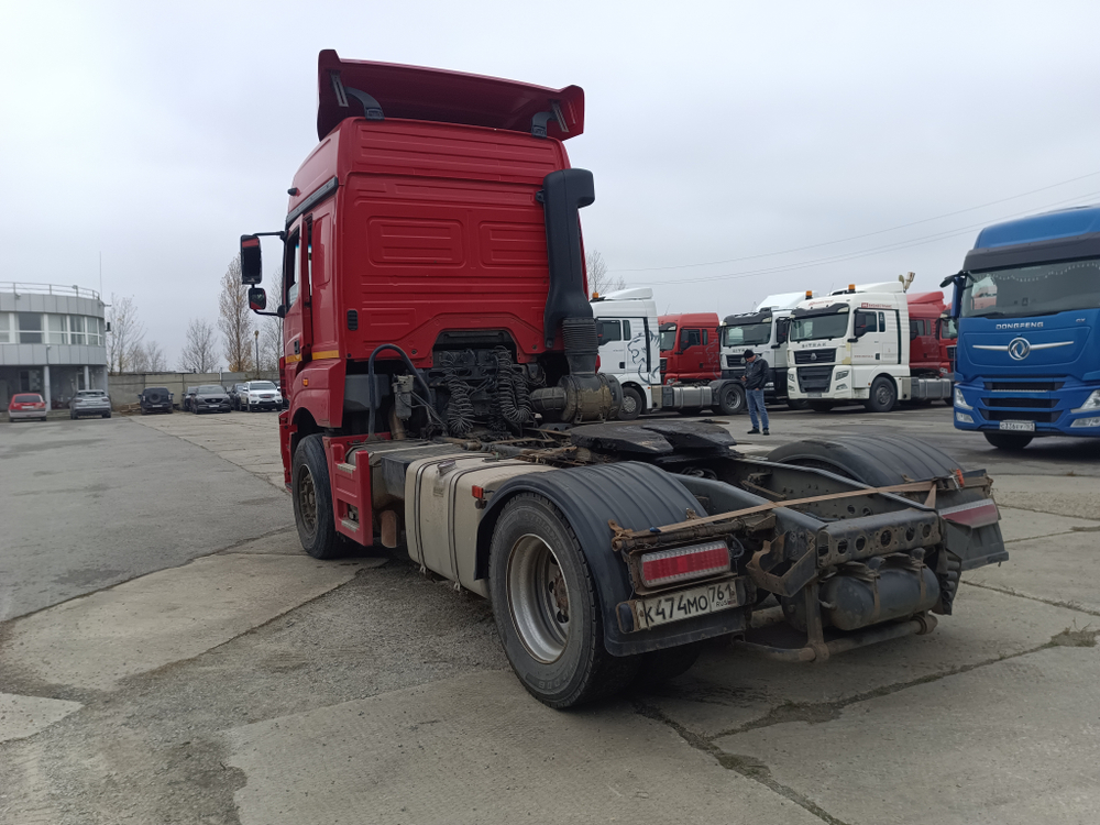 КамАЗ 5490 4x2 Седельный тягач 5490-022-87(S5) (Дизельный, 11,9 л, 401 л.с., МТ)