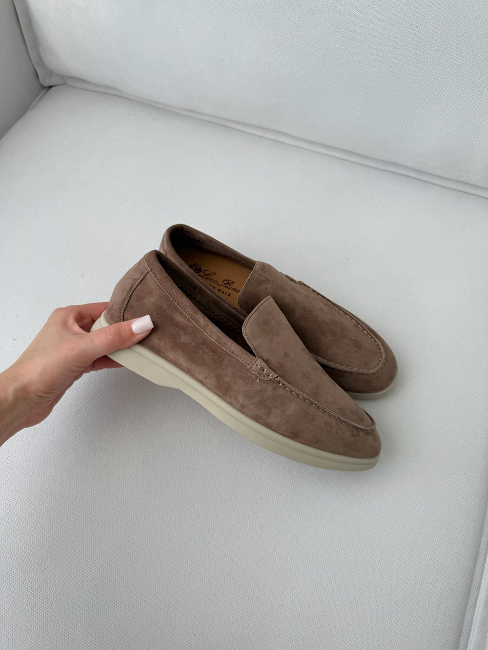 Лоферы из натуральной замши