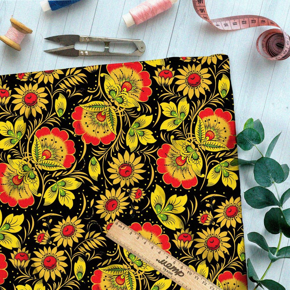 Ткань шифон крупная плотная хохлома из цветов на чёрном фоне