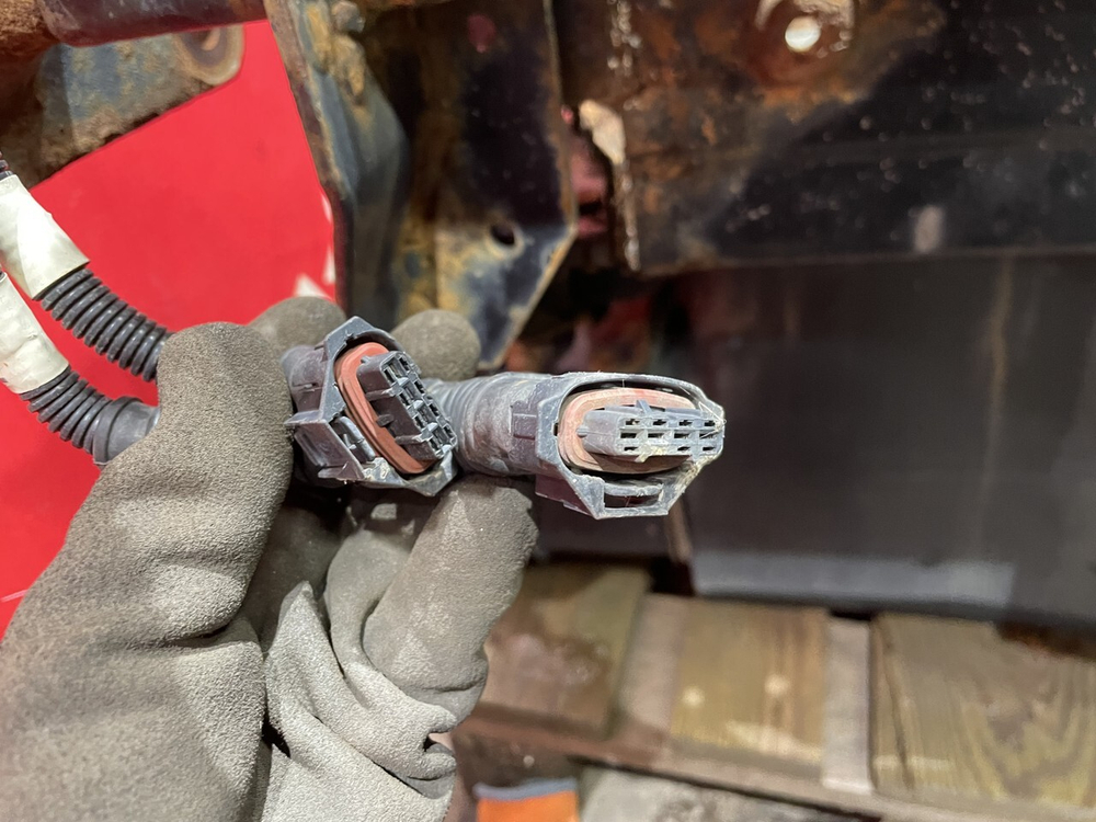 Глушитель основной в сборе