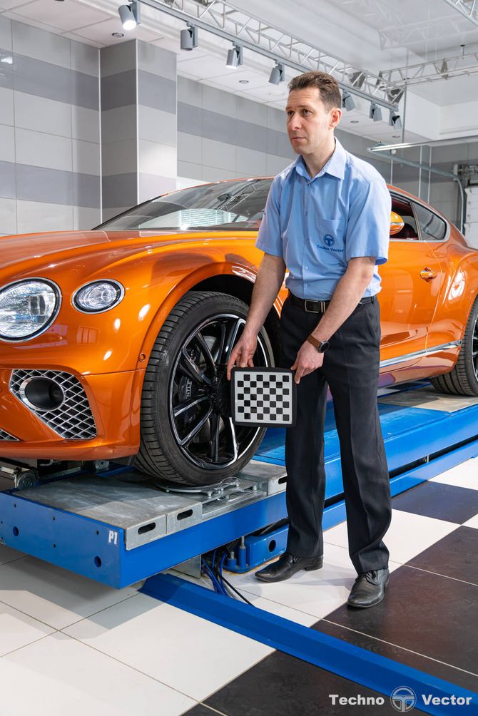 ТехноВектор (7204 TAS) стенд сход-развал 3D