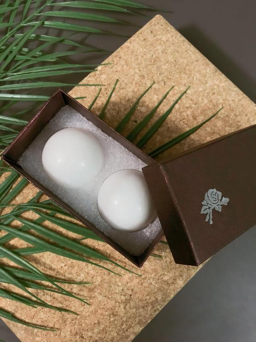 Шары баодинг из светлого камня 53 мм