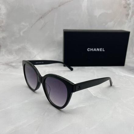 Солнцезащитные очки CHANEL