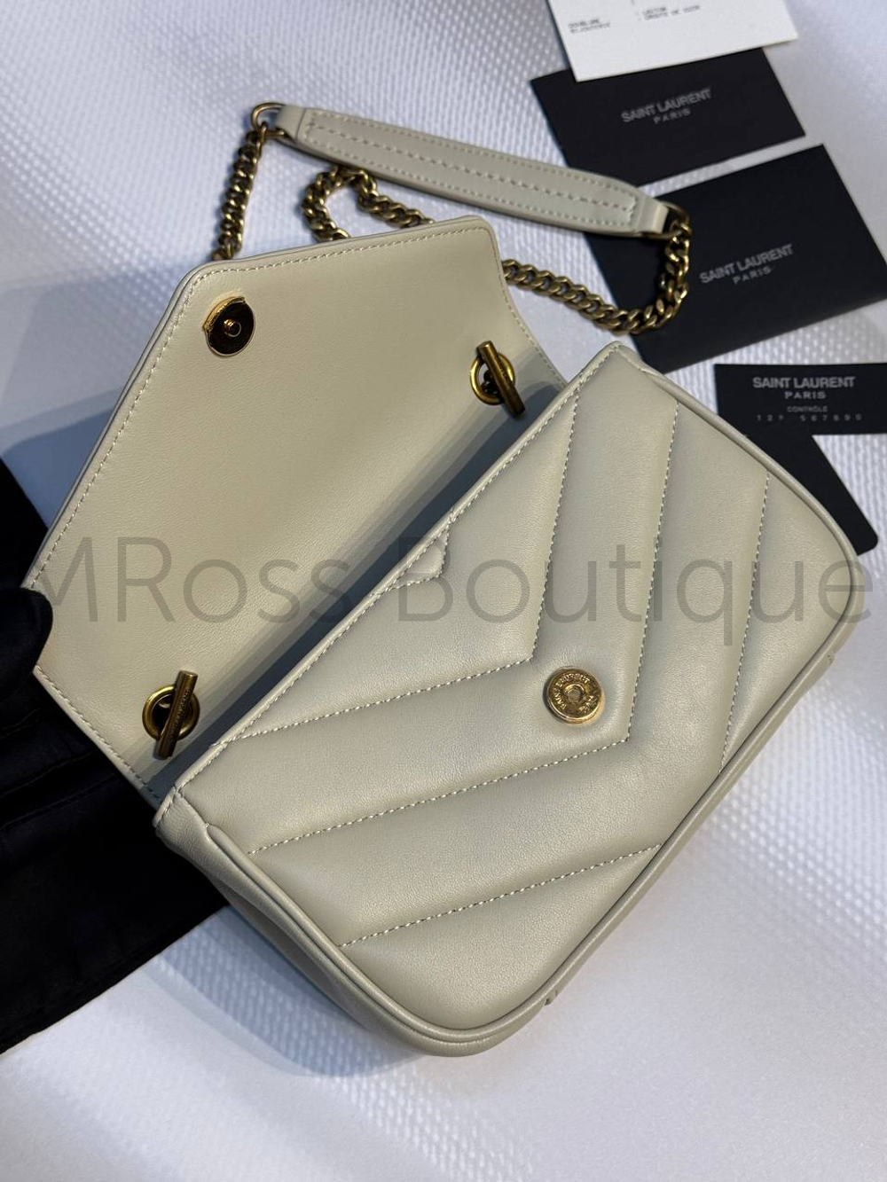 Женская сумка Yves Saint Laurent Small Loulou Matelasse молочного цвета большая