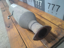 Глушитель  средняя часть Lexus ES 6 12-18 Б/У Оригинал 1742031520