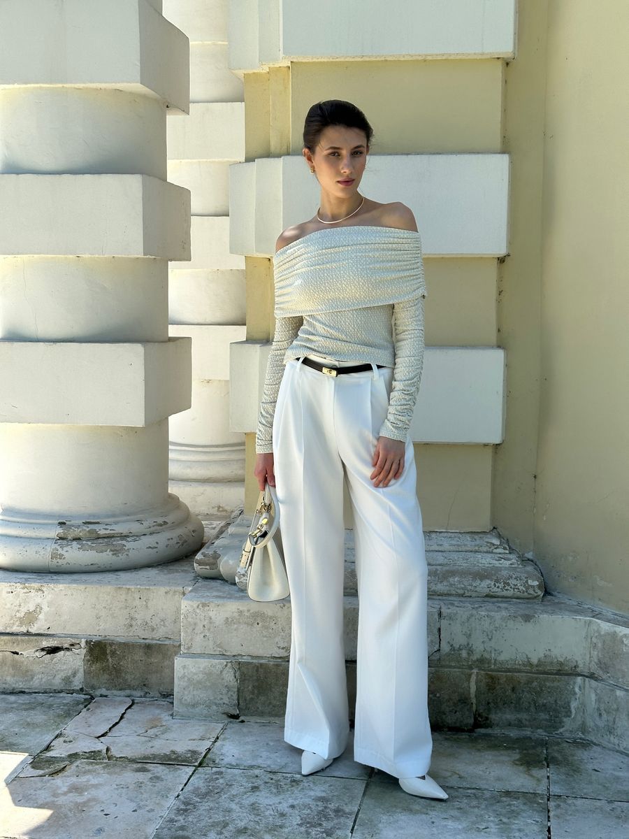 Брюки со складками широкие молочные