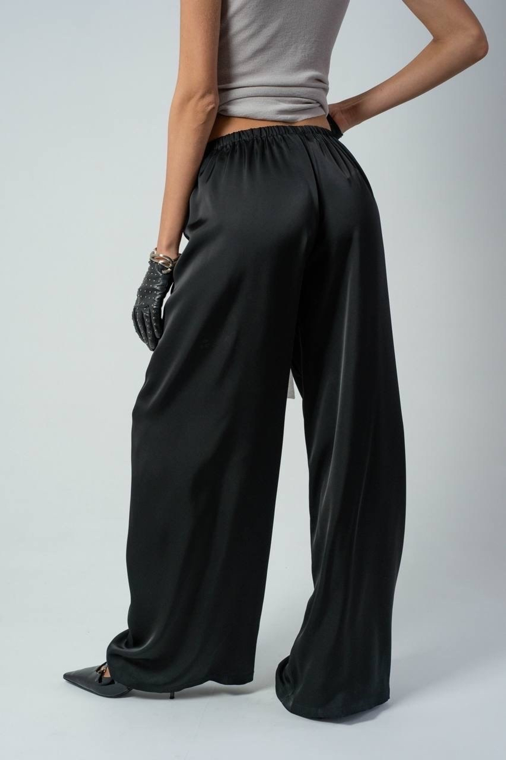 Брюки прямого кроя из вискозного шелка